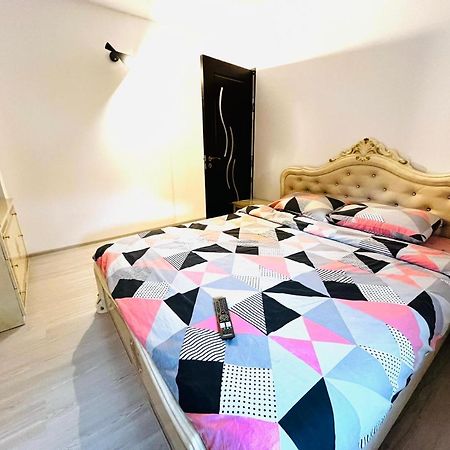 Confortmodern Flat3 Rooms Bacău Exterior foto